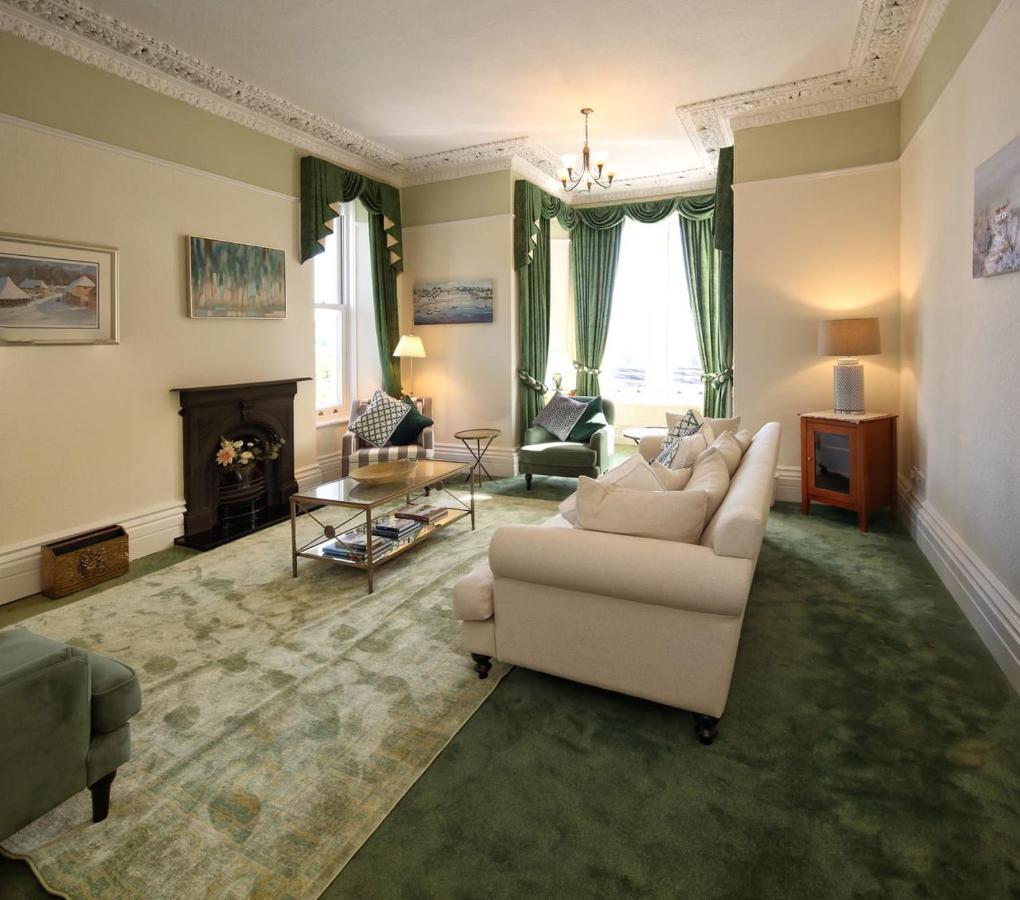 Torbay Rise Sea Side Villa With Family Facilities Torquay Exteriér fotografie
