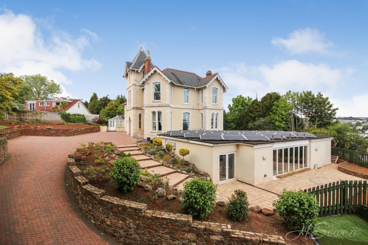 Torbay Rise Sea Side Villa With Family Facilities Torquay Exteriér fotografie